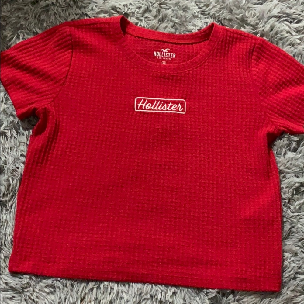 Hollister crop top size medium